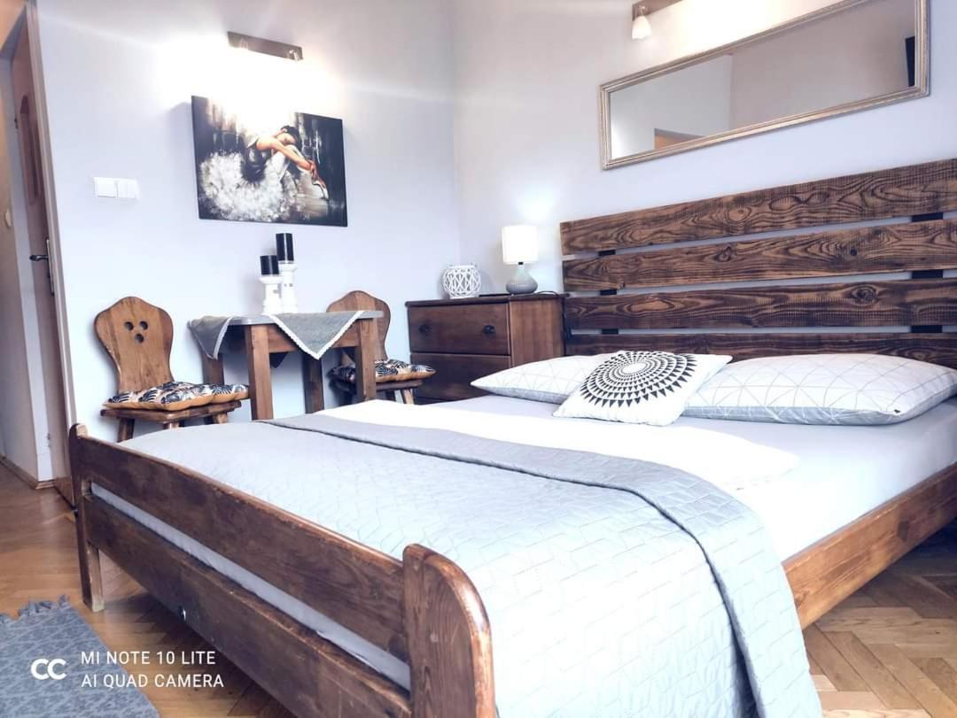 Podkowa Hotel Myślenice Eksteriør billede